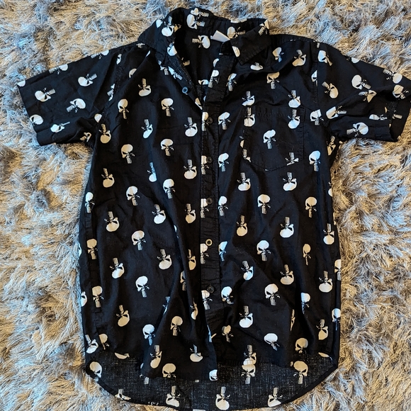 Punisher button up - Picture 3 of 3